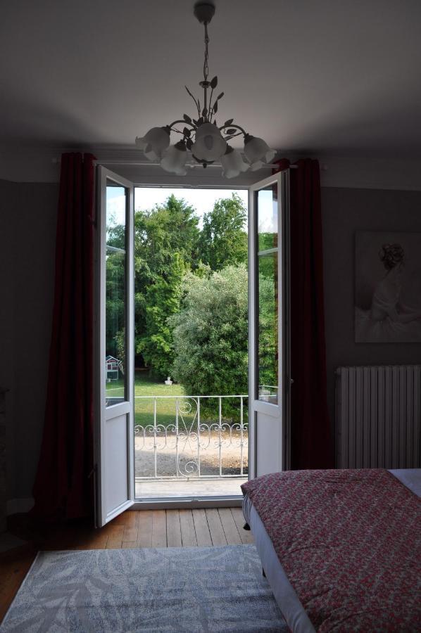 La Villa Des Tilleuls Cambremer Exteriör bild